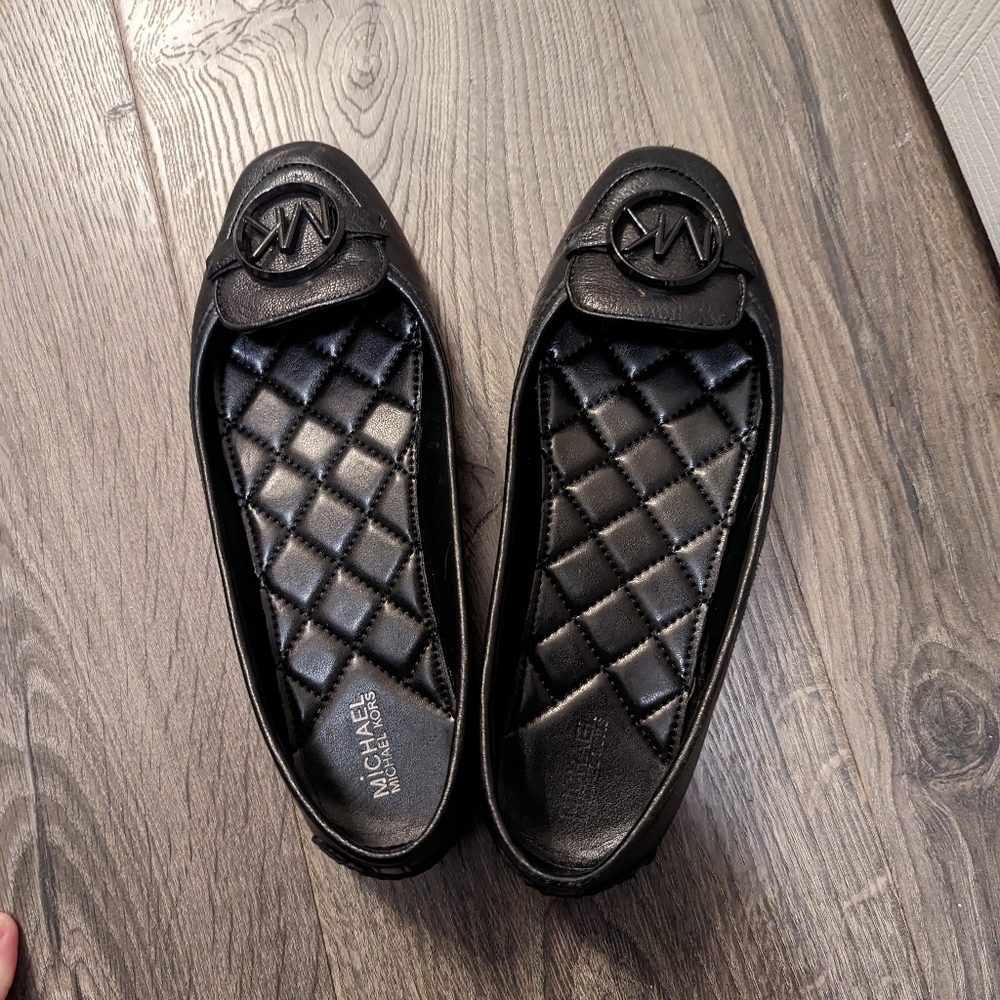 Michael kors flats